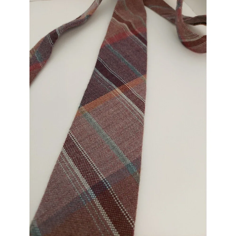 Surrey Collection Men's Tie Burgundy Maroon Striped Fall Winter